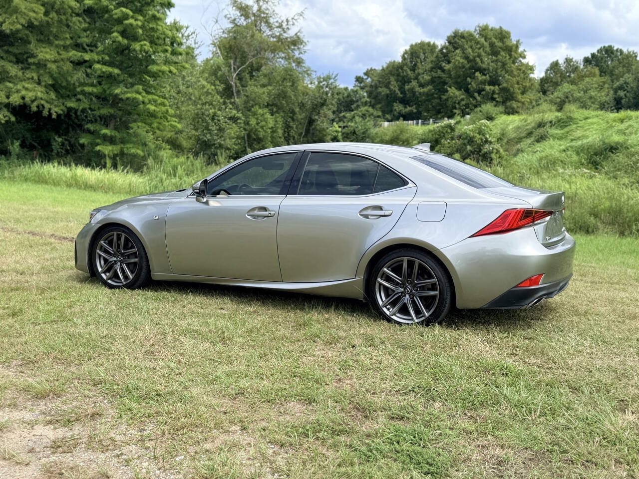 Used 2019 Lexus IS 350 F Sport AWD/4WD image 3