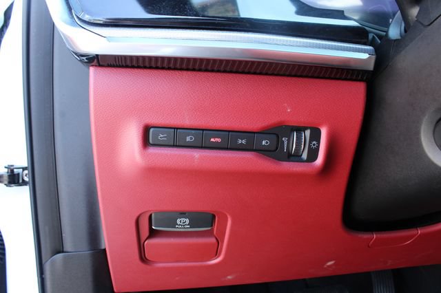 Used 2024 Jeep Wagoneer Limited AWD/4WD image 16