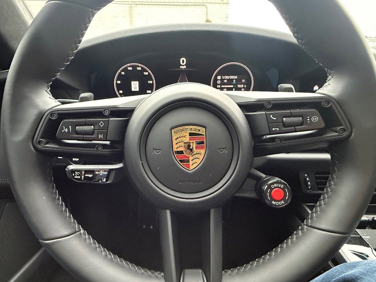 Used 2025 Porsche 911 Carrera 4 GTS image 25