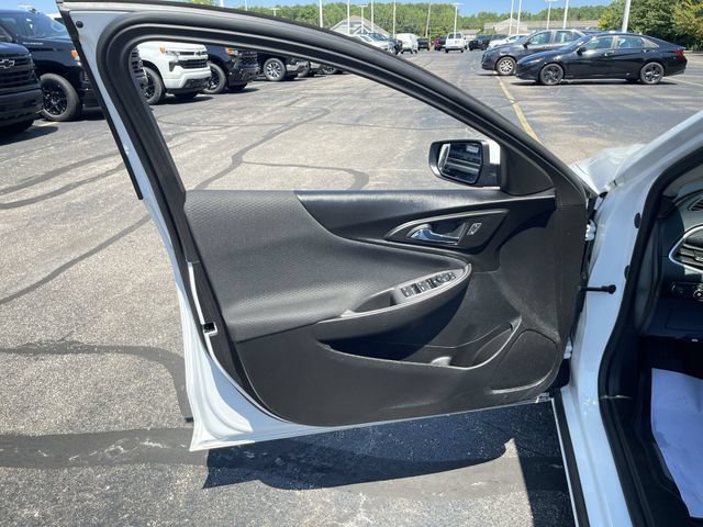 Used 2023 Chevrolet Malibu LT w/ LPO, Floor Liner Package FWD image 21
