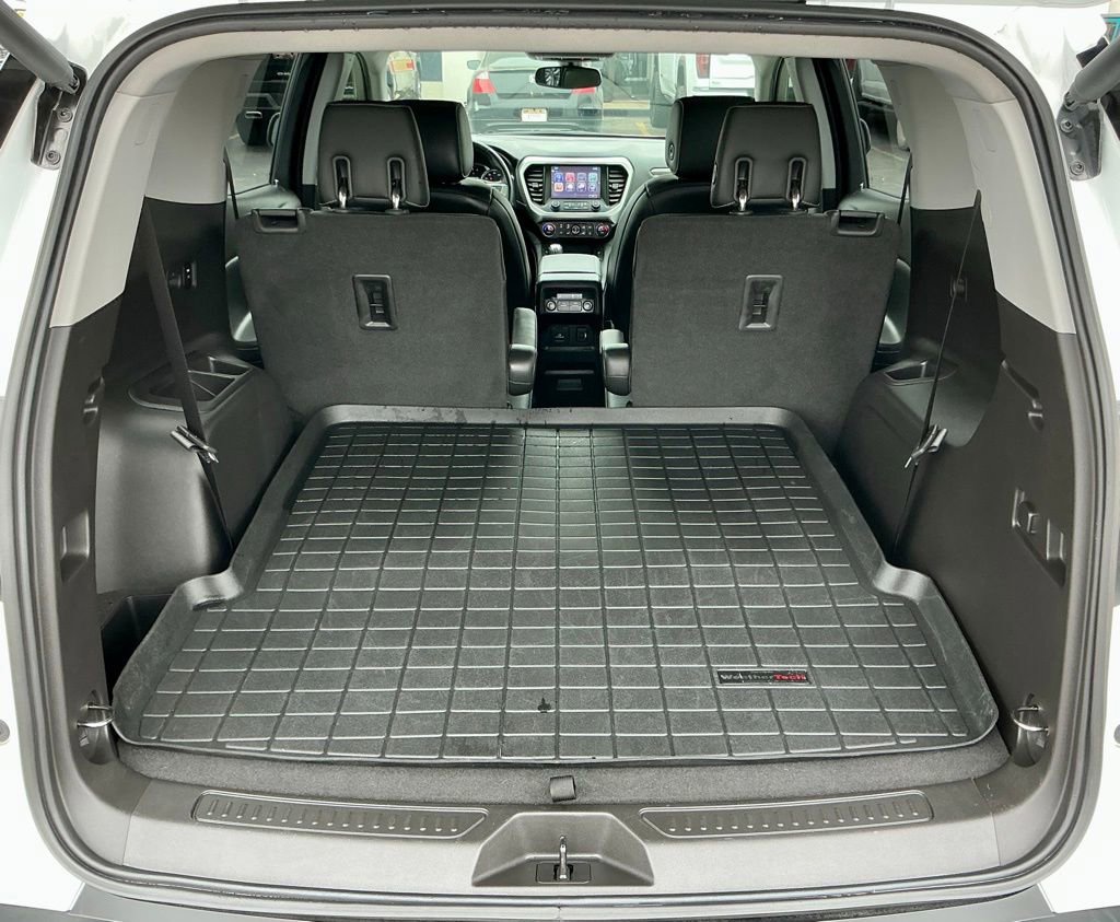 Used 2019 GMC Acadia SLT FWD image 18