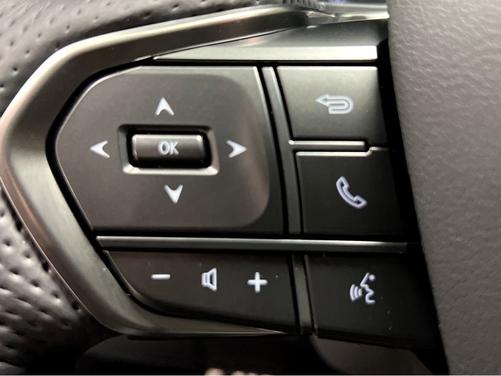 New 2026 Lexus TX 500h AWD image 11