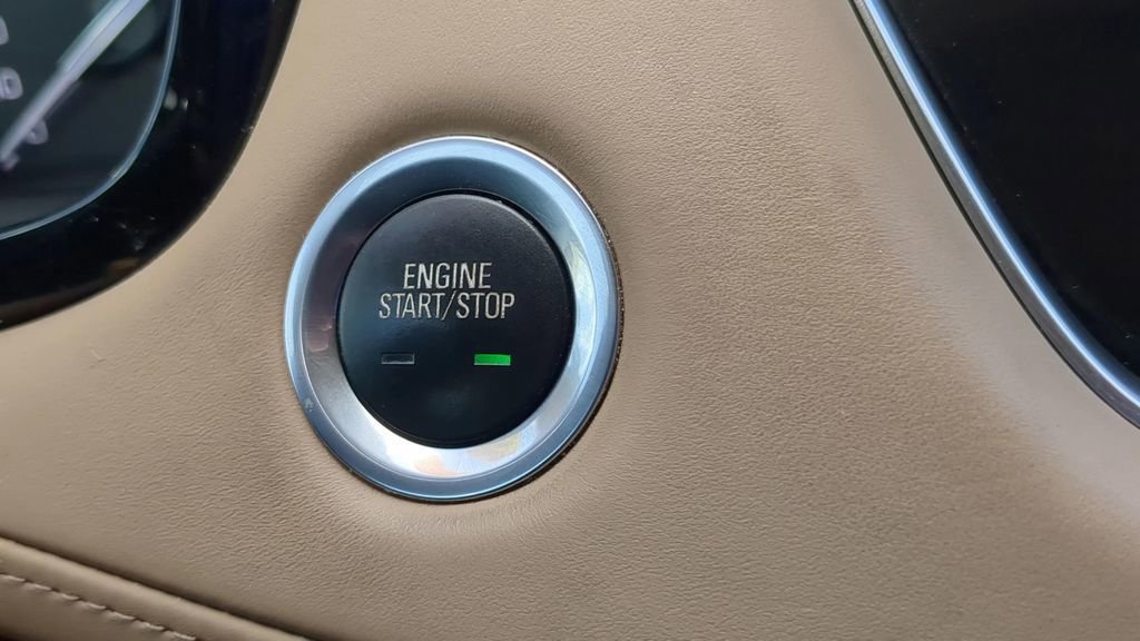 Used 2019 Cadillac XT5 Platinum image 19