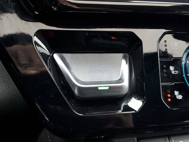 Certified 2023 GMC Sierra 1500 AT4 w/ Technology Package AWD/4WD image 23