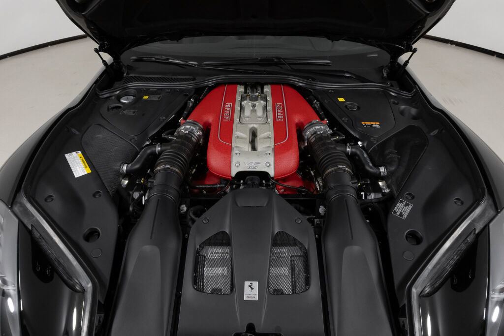 Used 2023 Ferrari 812 GTS image 24