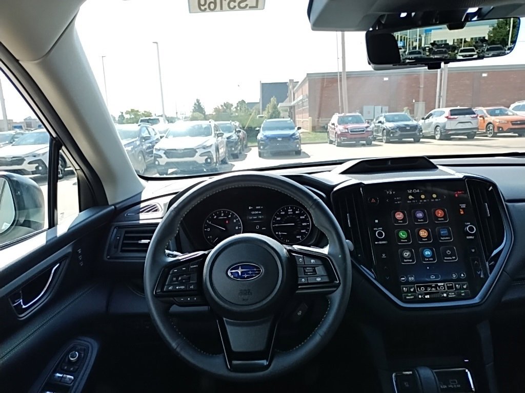 Used 2025 Subaru Ascent Bronze Edition image 29