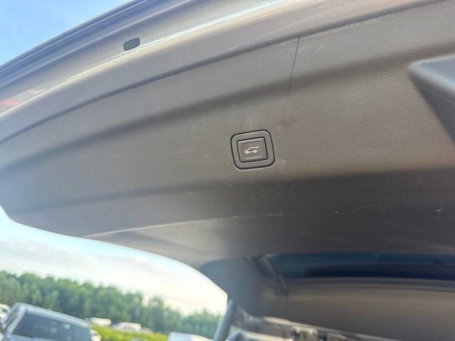 Certified 2023 GMC Yukon Denali RWD image 13
