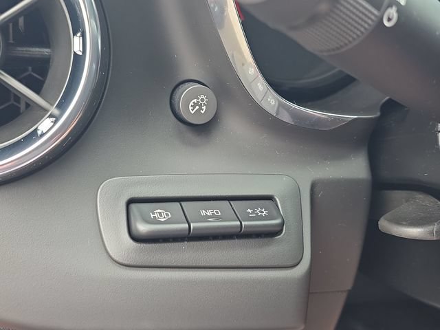 Used 2019 Chevrolet Camaro SS RWD image 27