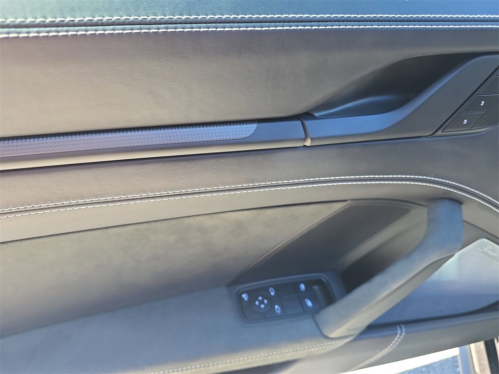 Used 2024 Porsche 911 Carrera GTS image 19