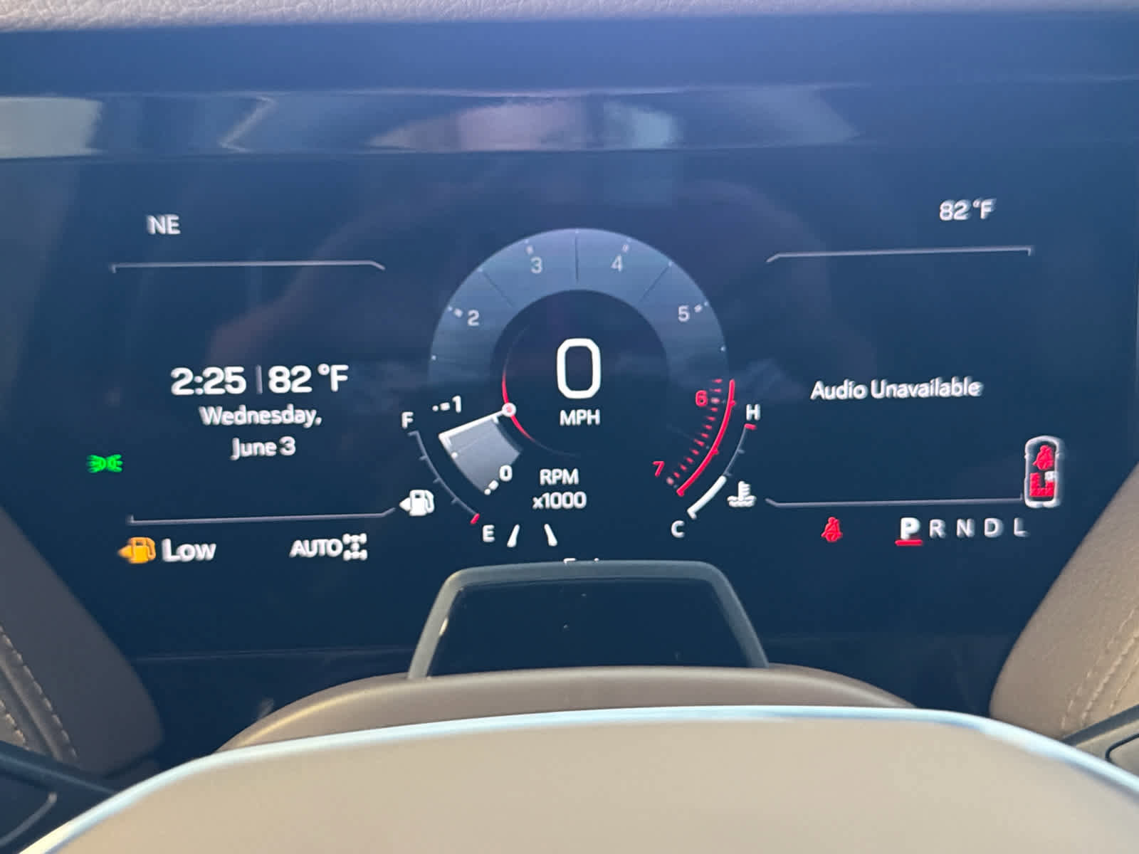 New 2026 GMC Yukon Denali w/ Denali Reserve Package AWD/4WD image 46