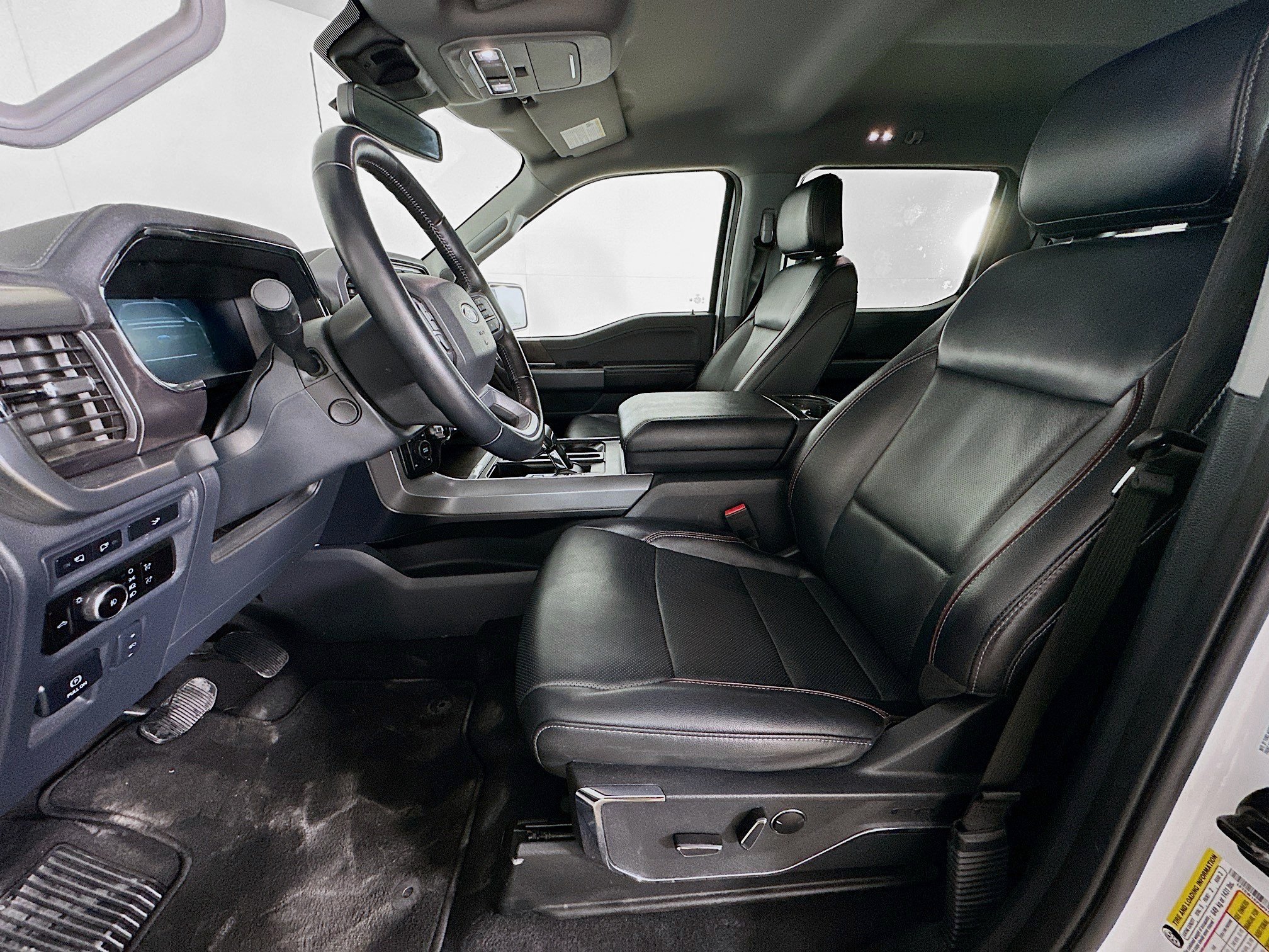 Used 2023 Ford F150 Lariat w/ Equipment Group 502A High AWD/4WD image 13