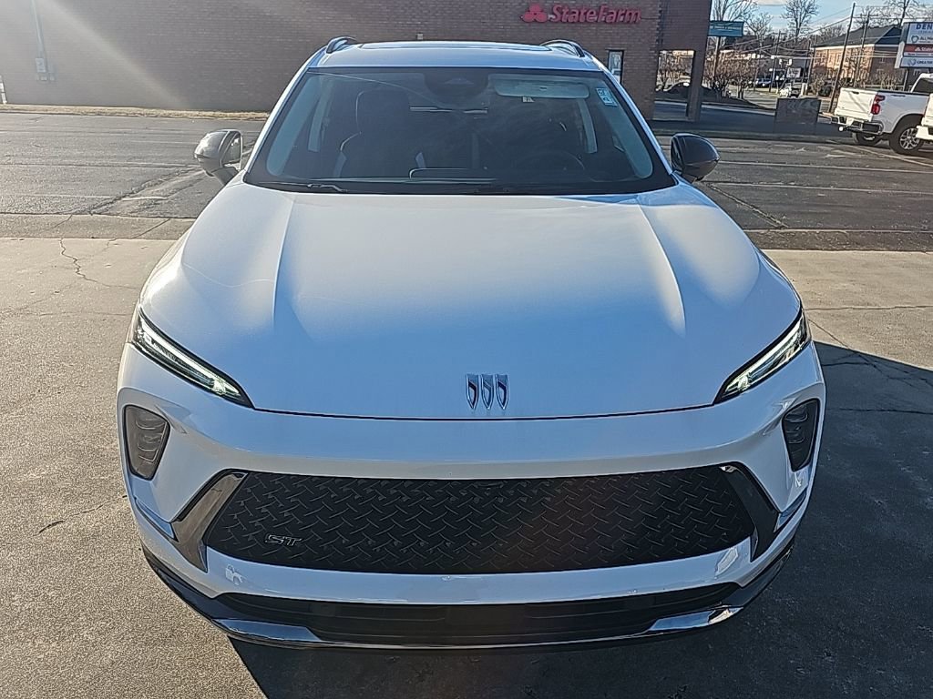 New 2025 Buick Envision Sport Touring image 3