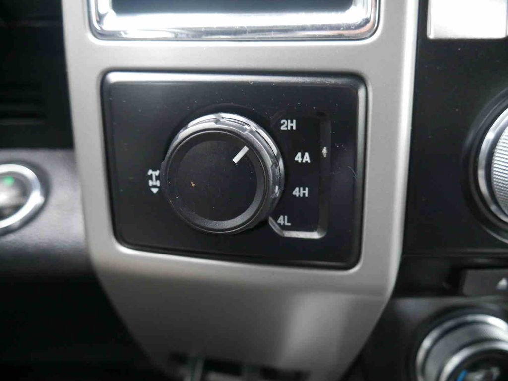 Used 2015 Ford F150 Lariat w/ Equipment Group 502A Luxury image 39