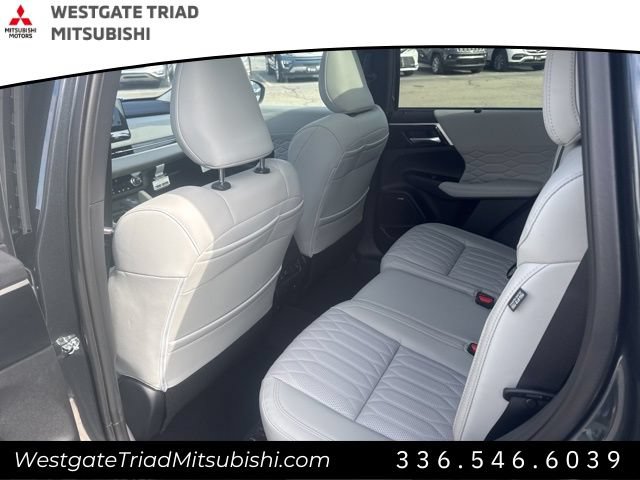 New 2026 Mitsubishi Outlander SEL FWD image 7