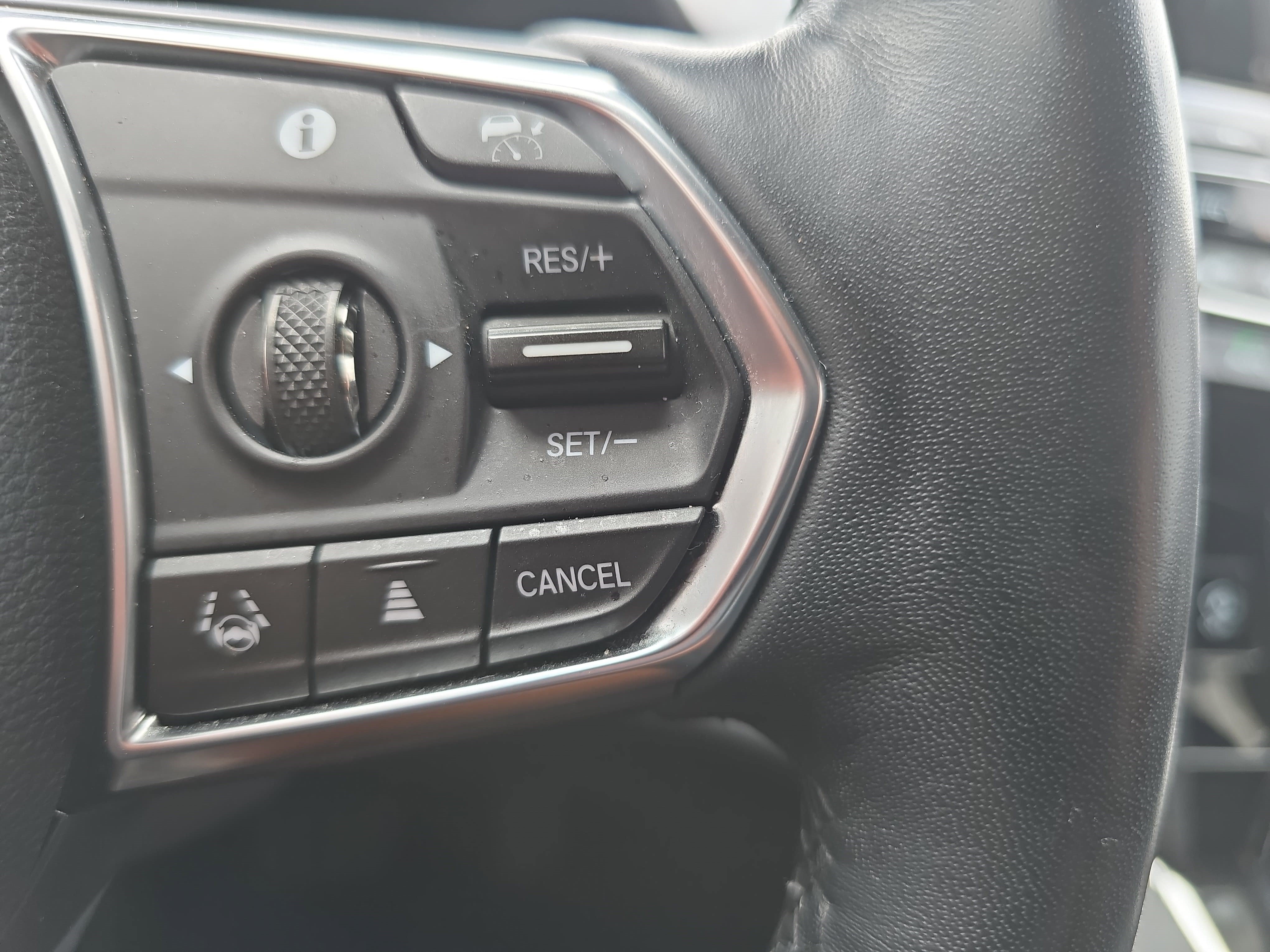 Used 2024 Acura RDX w/ Advance Package AWD/4WD image 17