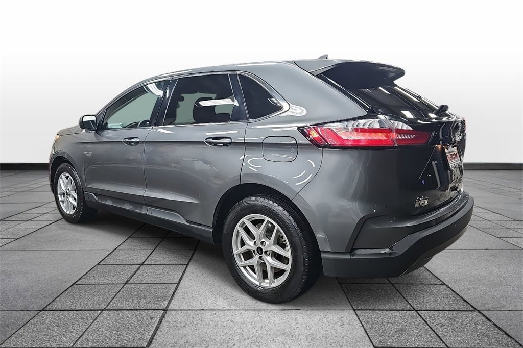 Used 2024 Ford Edge SEL image 7