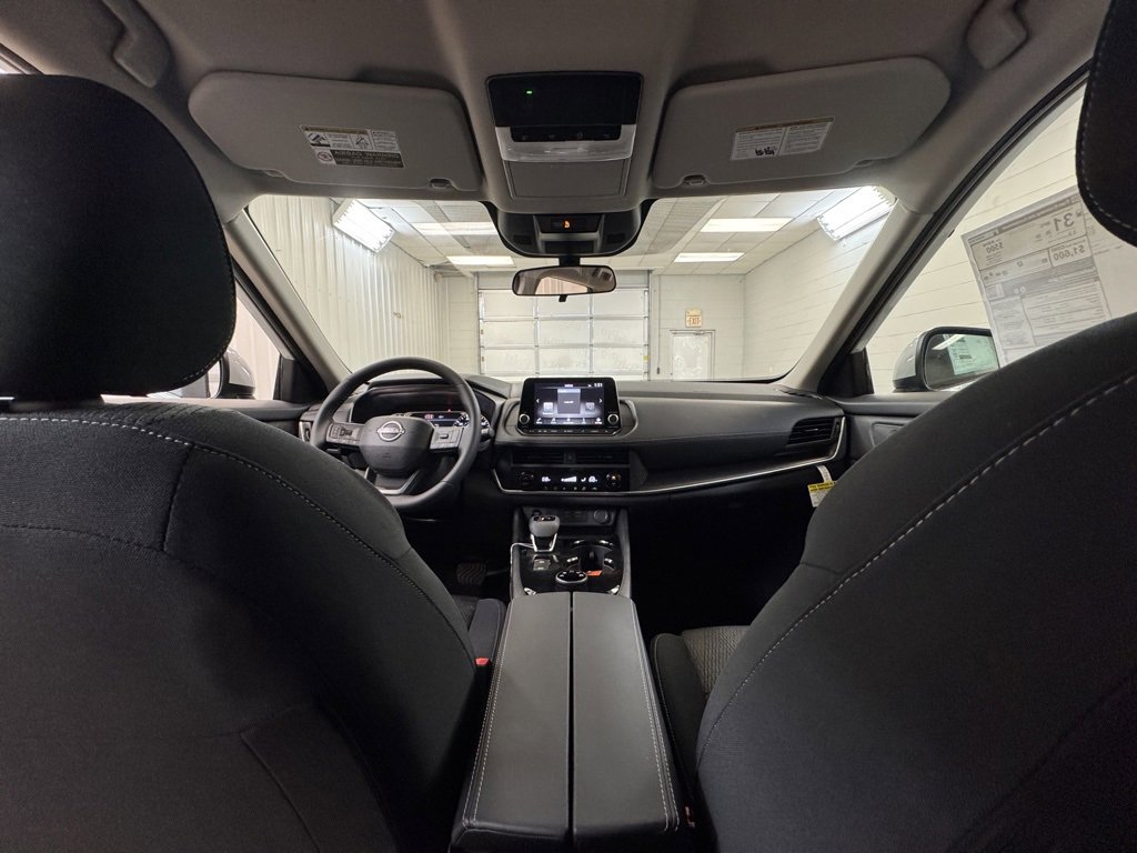 New 2026 Nissan Rogue SV image 18