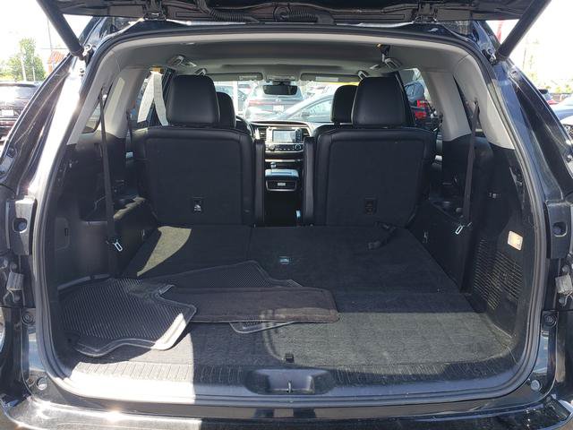 Used 2019 Toyota Highlander XLE AWD/4WD image 9