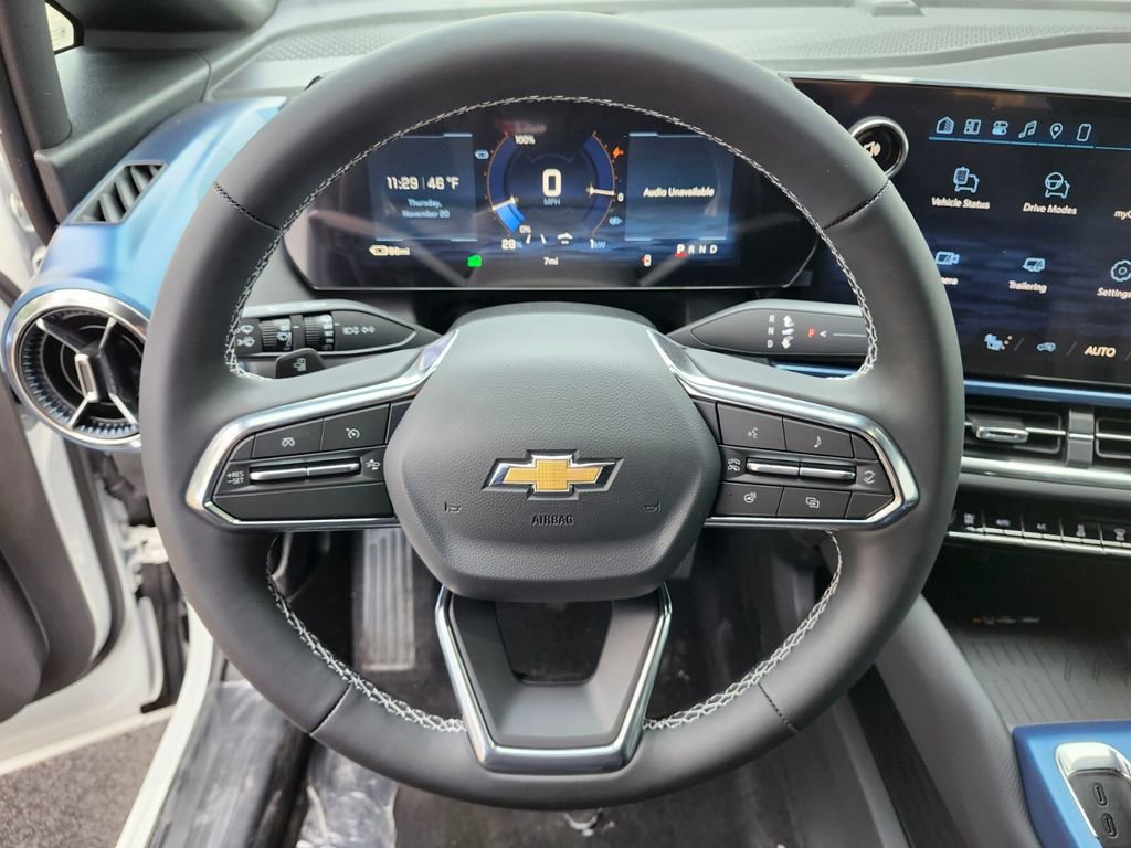 New 2026 Chevrolet Equinox EV LT AWD/4WD image 24