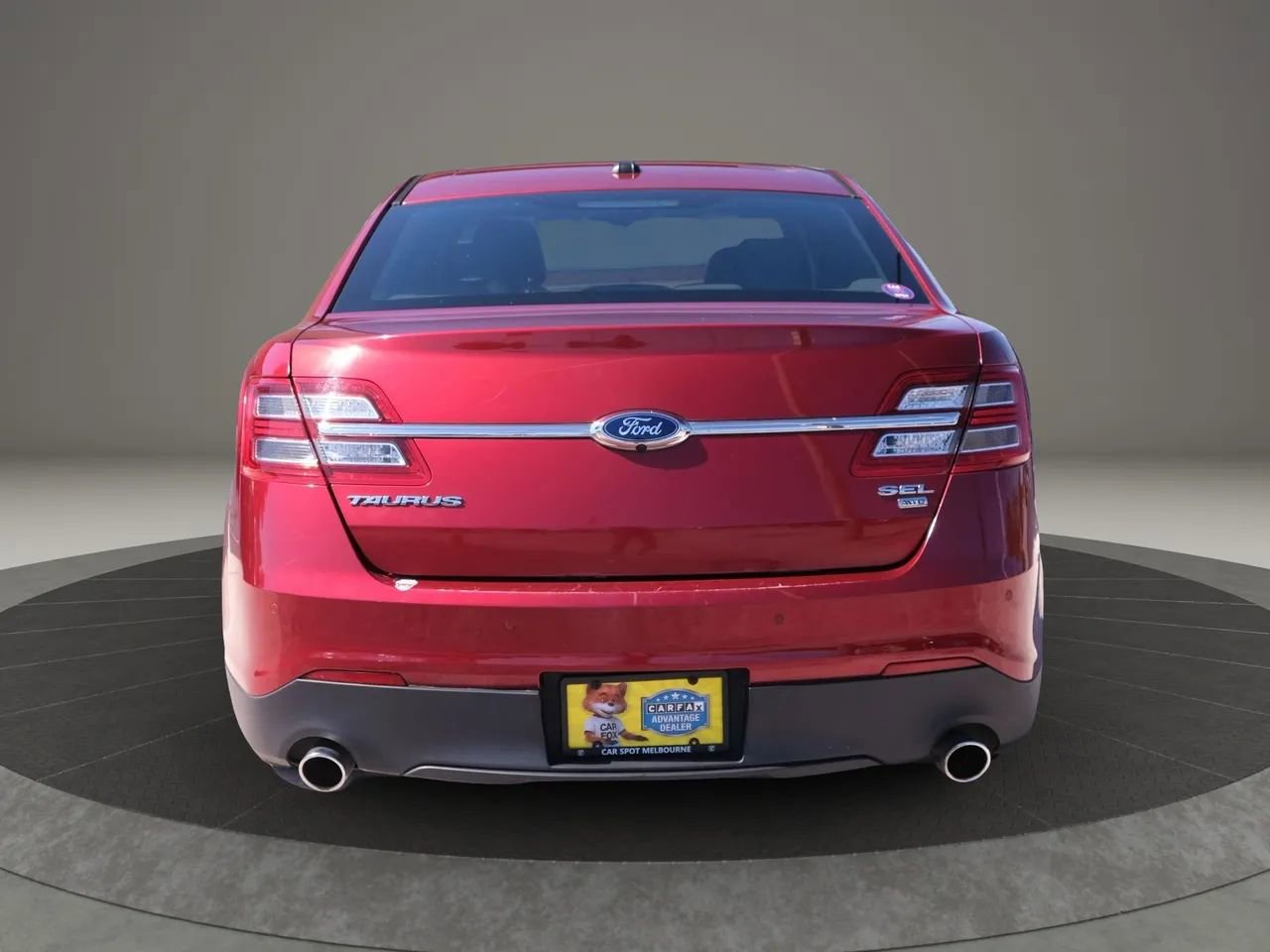 Used 2013 Ford Taurus SEL image 4