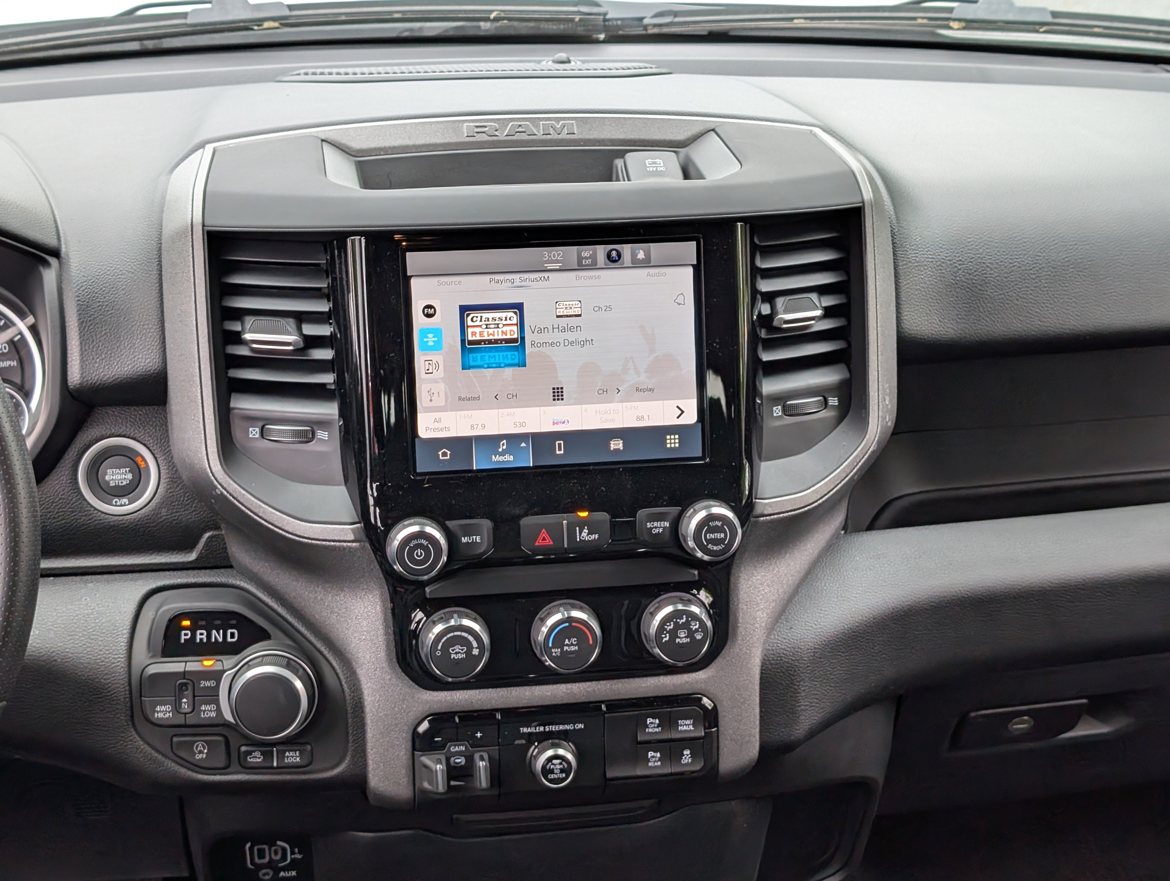 New 2025 RAM 1500 Tradesman w/ Night Edition AWD/4WD image 15