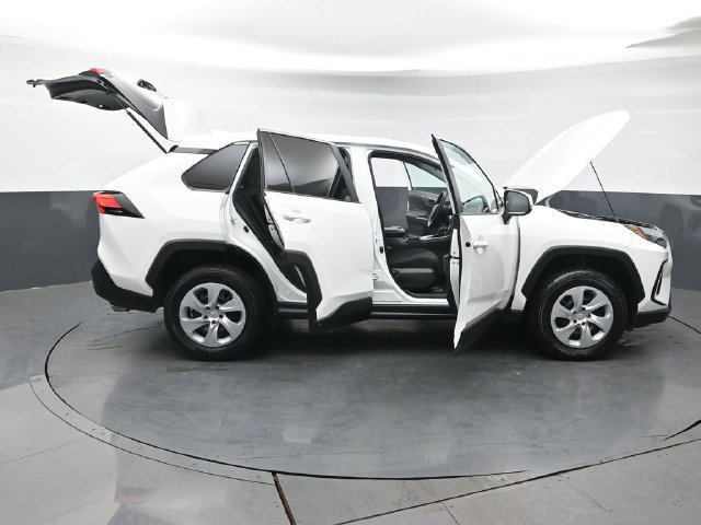 Certified 2025 Toyota RAV4 LE AWD/4WD image 48