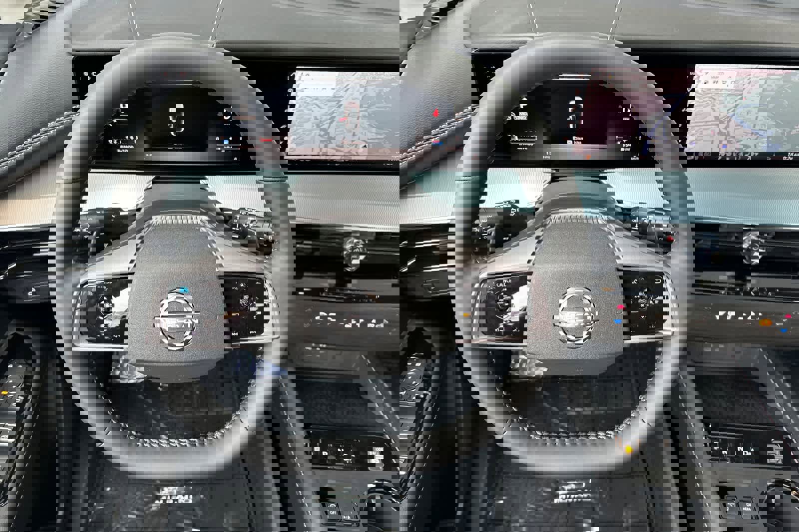 New 2025 Nissan Murano SL image 14