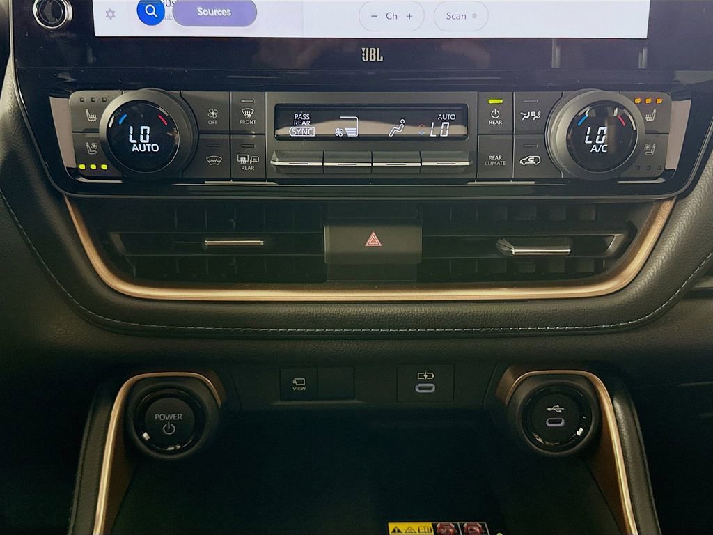 Used 2025 Toyota Grand Highlander MAX Platinum image 15