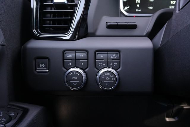 New 2026 GMC Sierra 2500 AT4X image 19