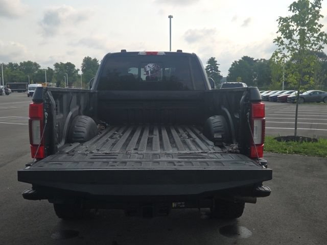 Used 2022 Ford F350 Lariat w/ Black Appearance Package AWD/4WD image 10