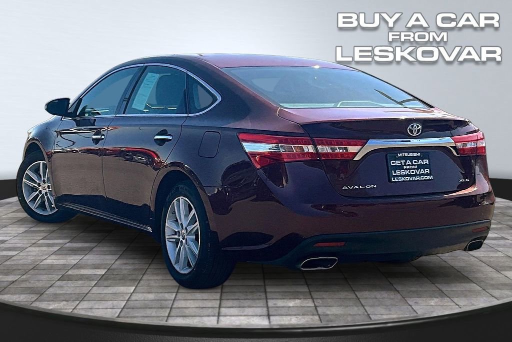 Used 2013 Toyota Avalon XLE image 2