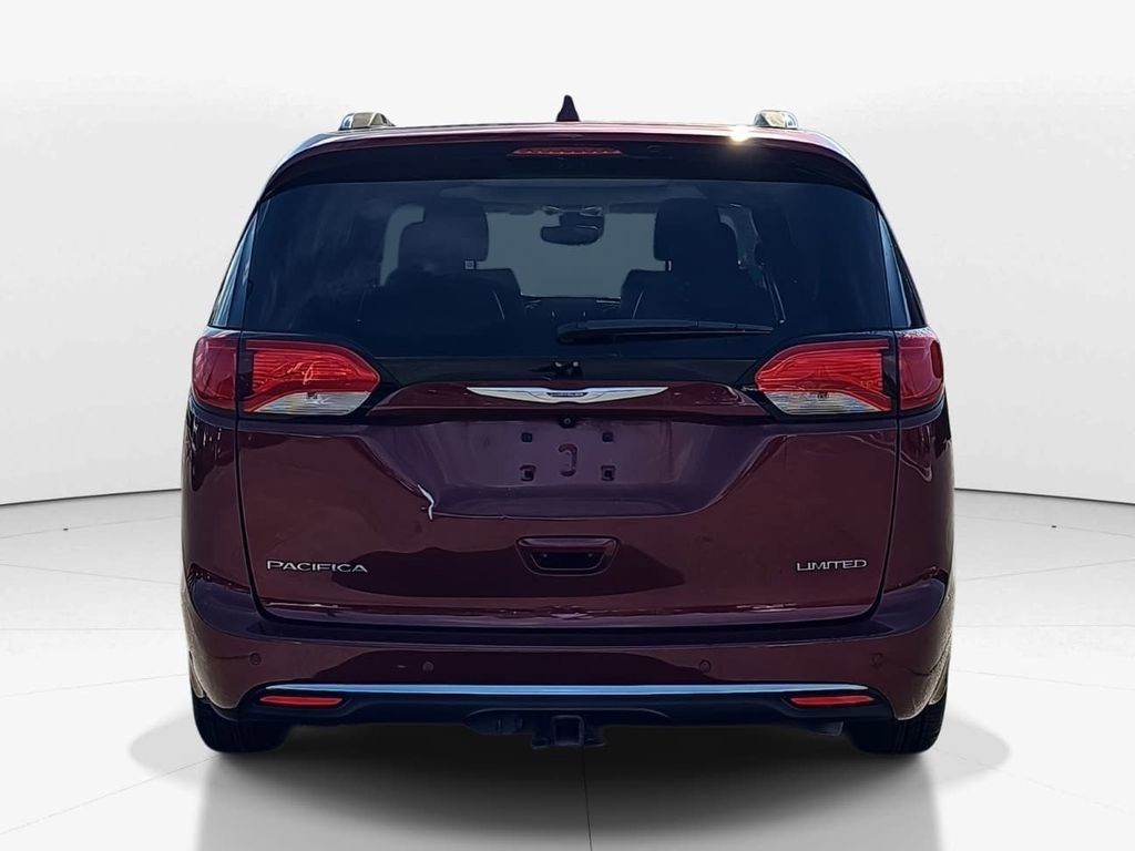 Used 2020 Chrysler Pacifica Limited image 6