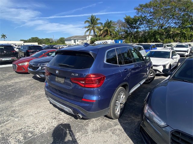 Used 2018 BMW X3 xDrive30i image 3