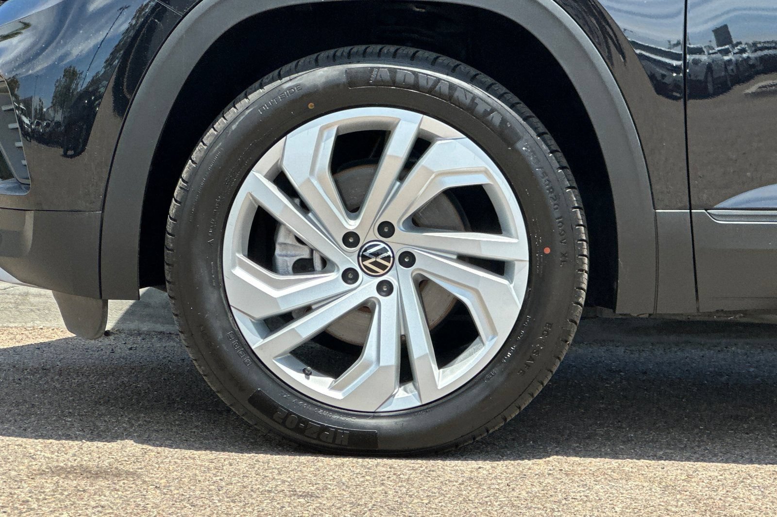 Used 2023 Volkswagen Atlas SE FWD image 26