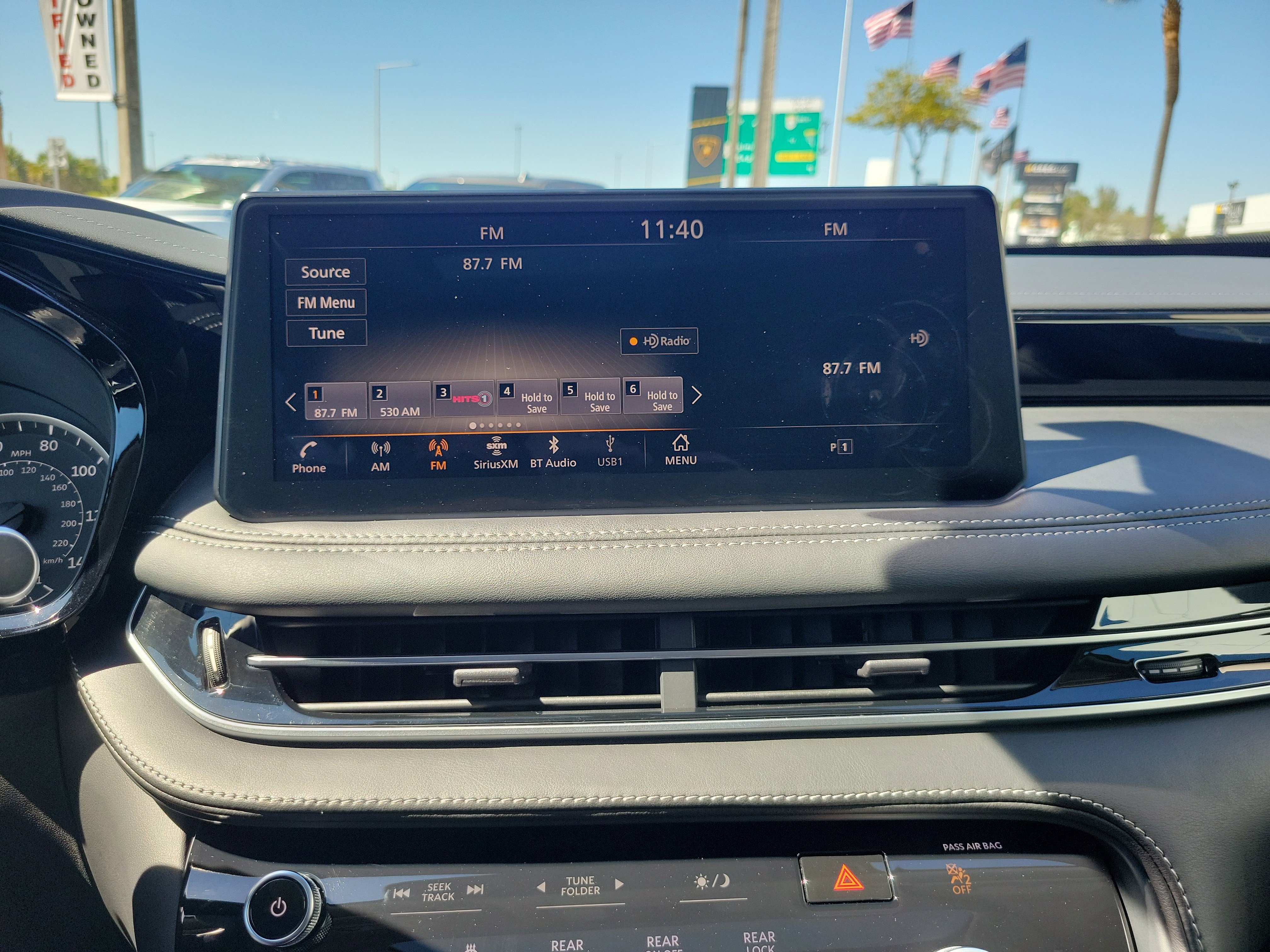 Used 2023 INFINITI QX60 Pure image 27