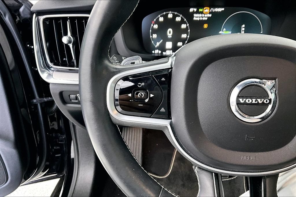 Used 2019 Volvo S60 T8 R-Design AWD/4WD image 23