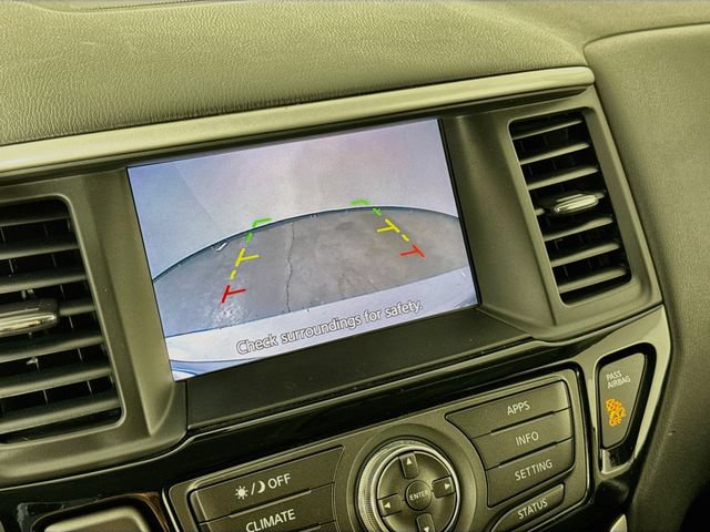 Used 2018 Nissan Pathfinder S FWD image 16