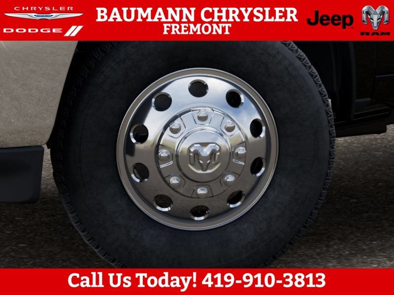 New 2026 RAM 3500 Big Horn AWD/4WD image 8