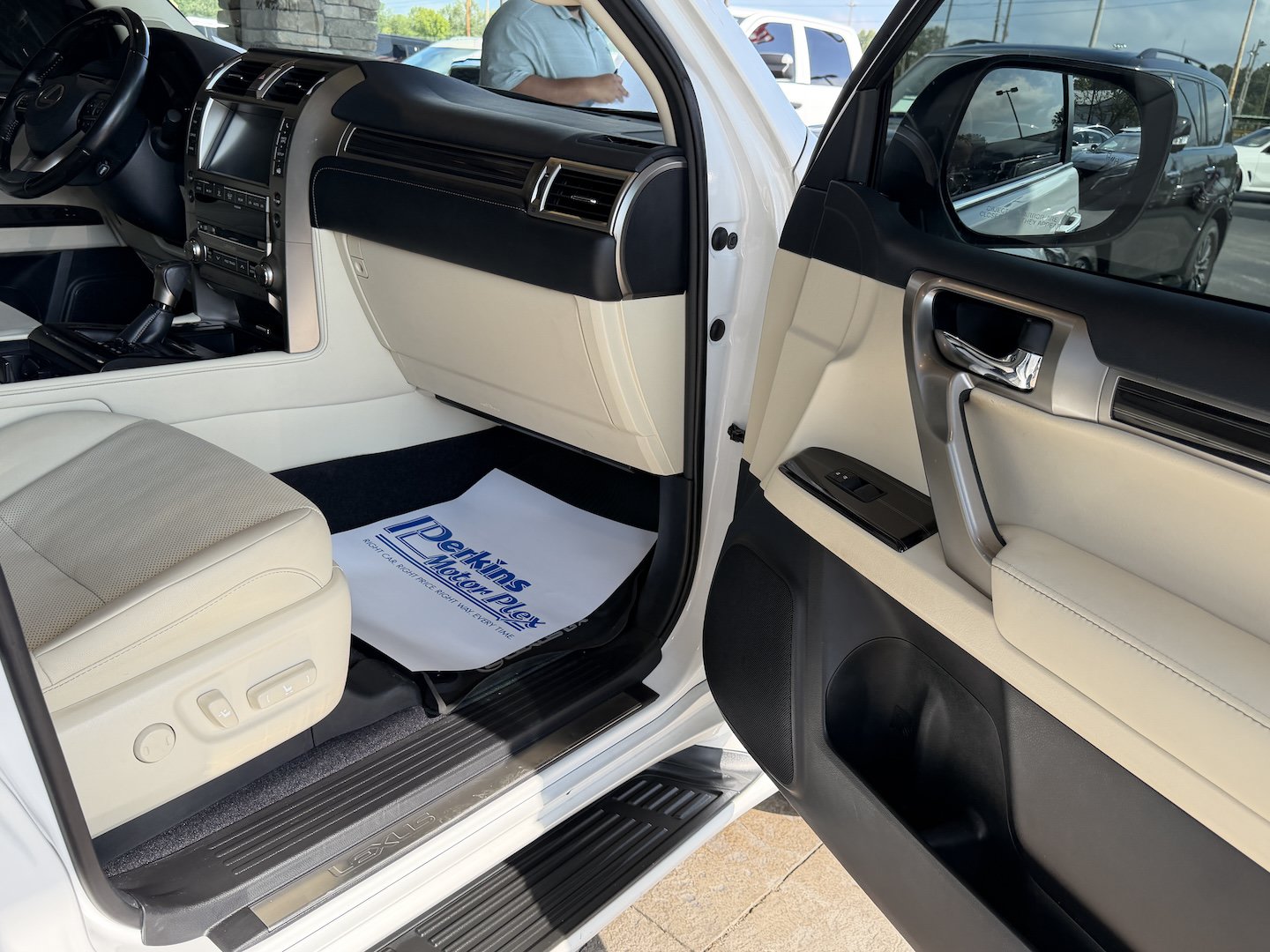 Used 2021 Lexus GX 460 Premium AWD/4WD image 26