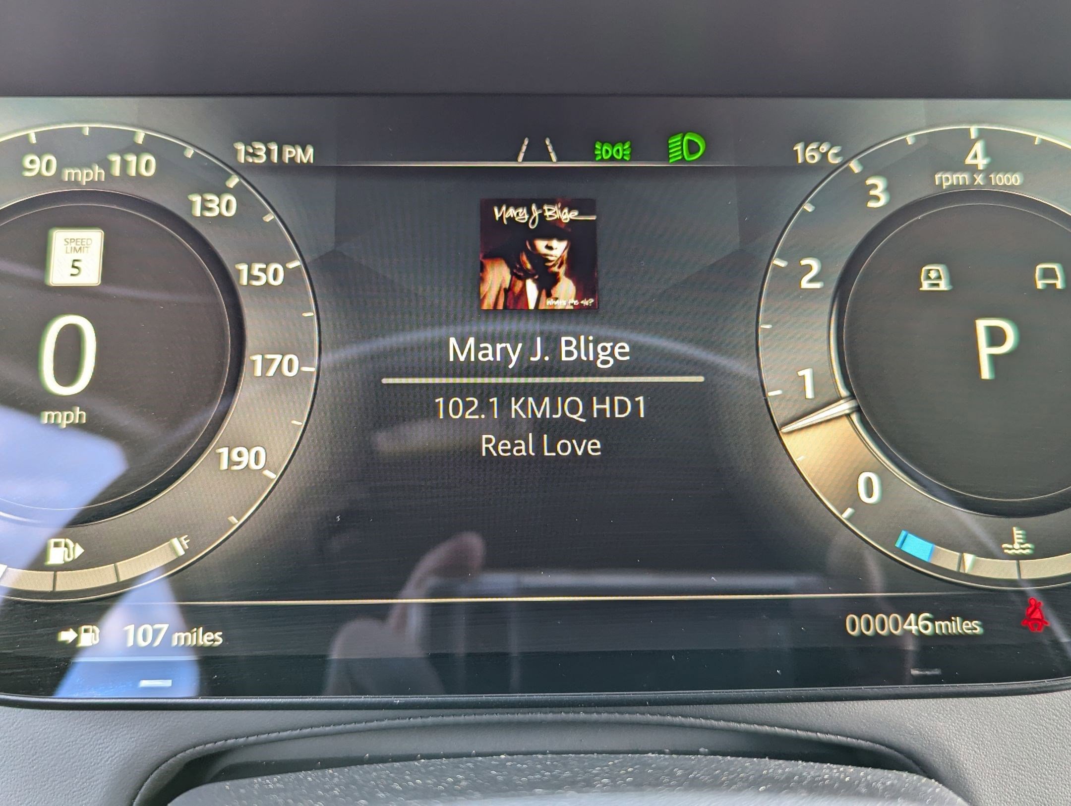 New 2026 Land Rover Range Rover SV image 17