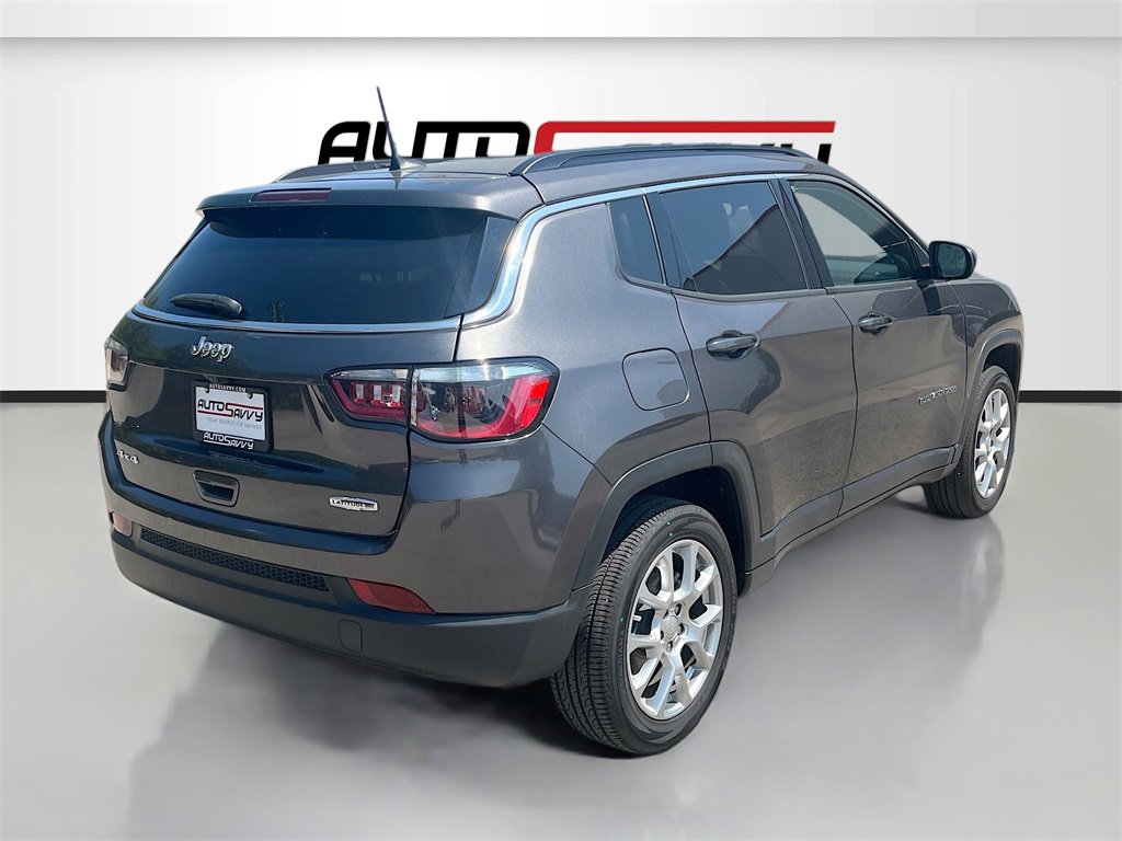 Used 2023 Jeep Compass Latitude image 7