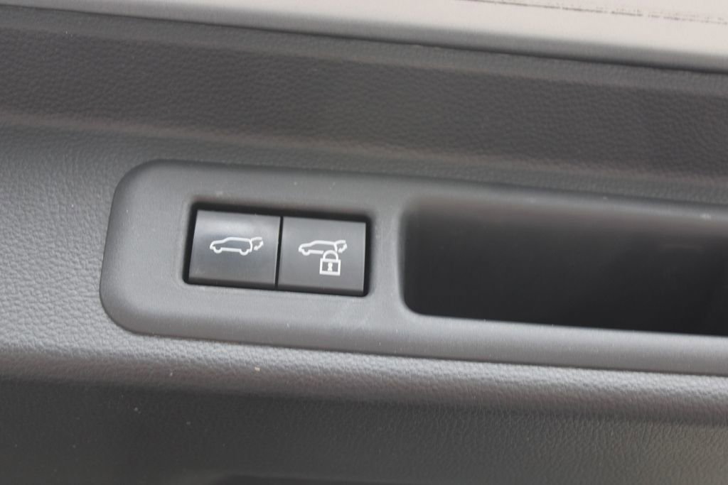 Certified 2024 Toyota Sequoia Limited image 71