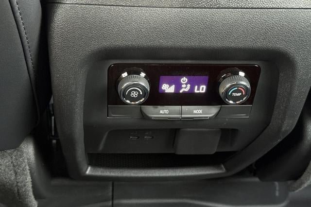 New 2026 Chevrolet Traverse LT w/ Enhanced Driving Package AWD/4WD image 13