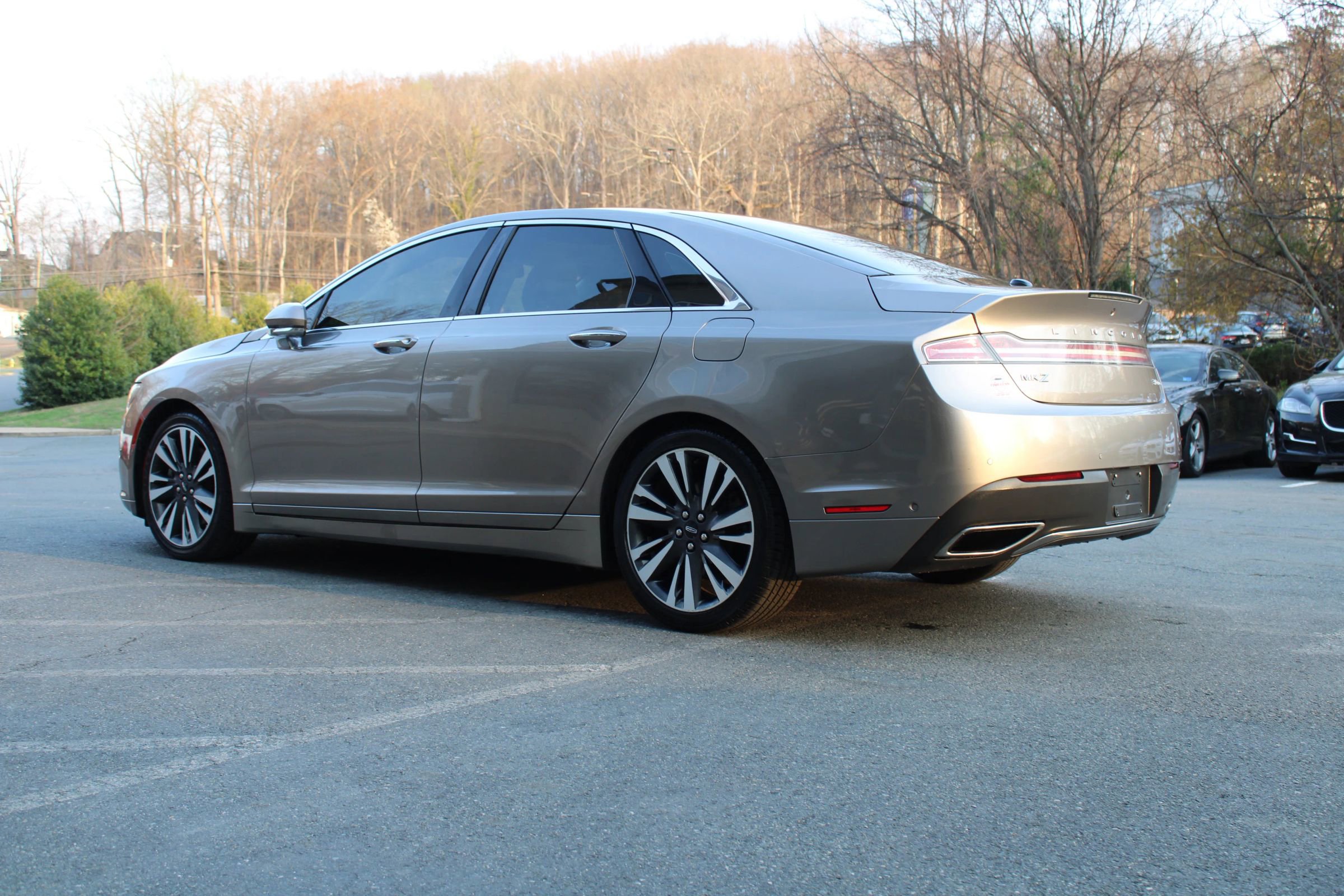 Used 2019 Lincoln MKZ Reserve w/ Luxury Package image 4