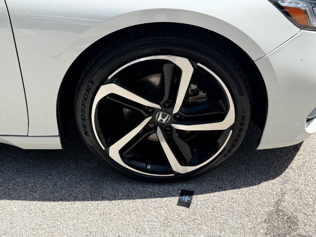 Used 2020 Honda Accord Sport image 19