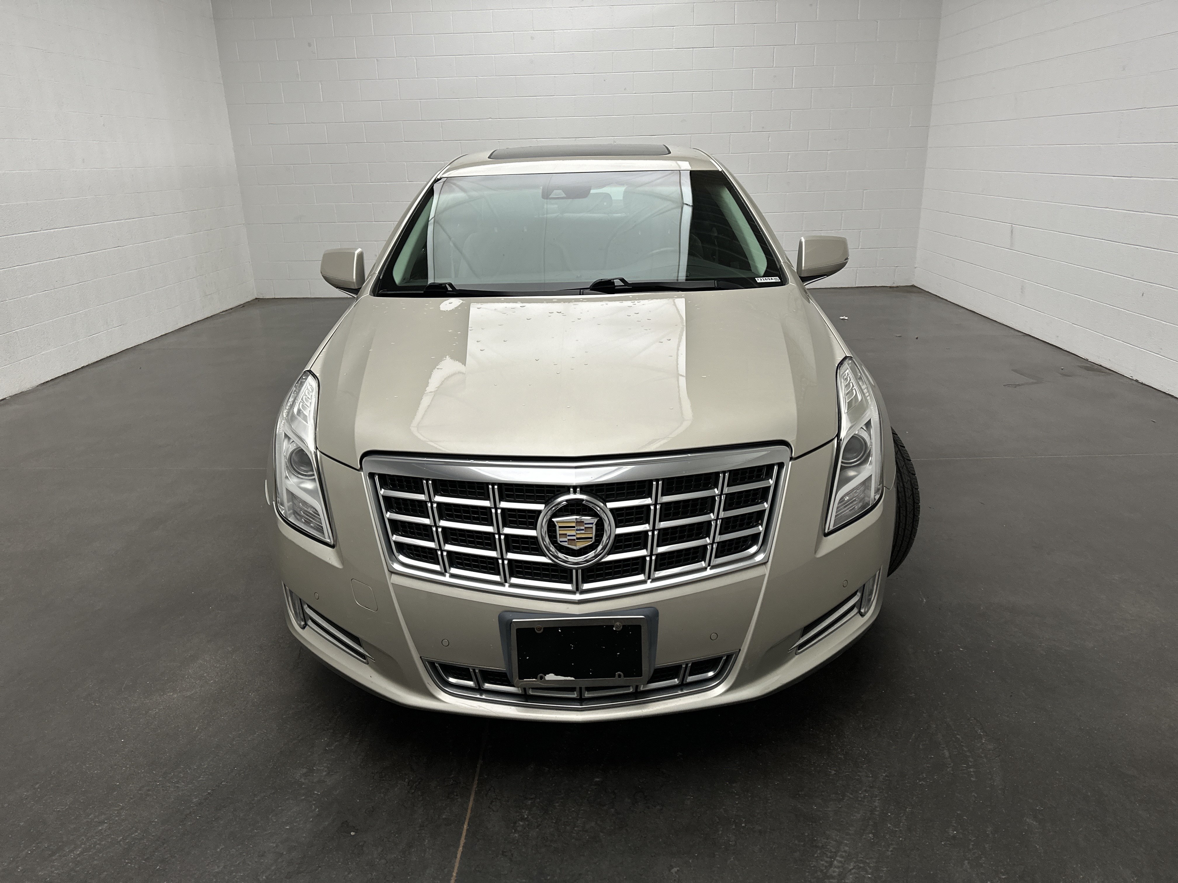 Used 2013 Cadillac XTS Luxury w/ Driver Awareness Package AWD/4WD image 3