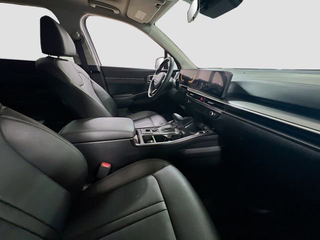 Used 2024 Kia Sorento S w/ Panoramic Sunroof Package image 31