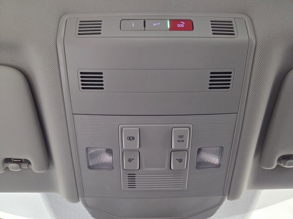 Used 2025 Volkswagen Jetta S FWD image 18