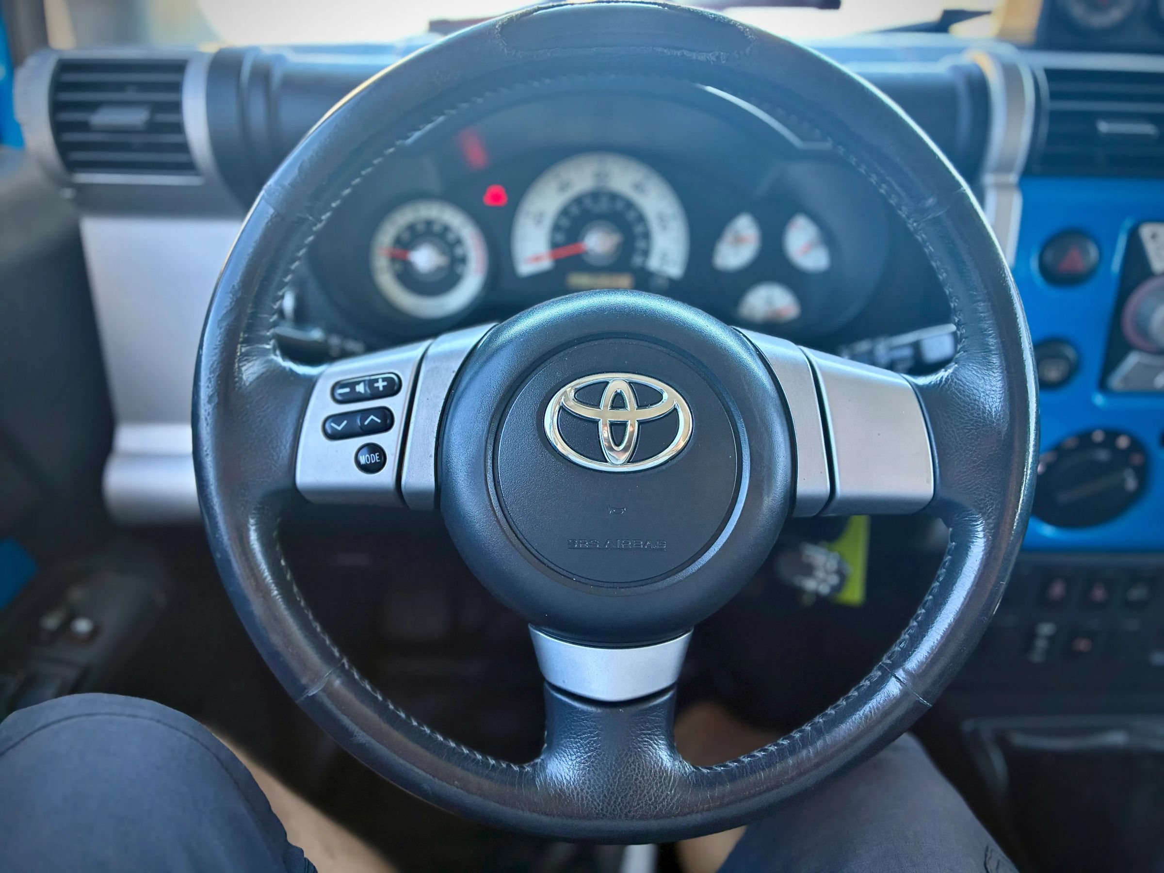 Used 2008 Toyota FJ Cruiser 4WD image 63