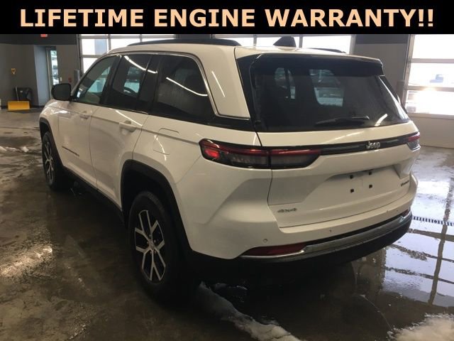 Used 2024 Jeep Grand Cherokee Limited w/ Trailer Tow Package image 7